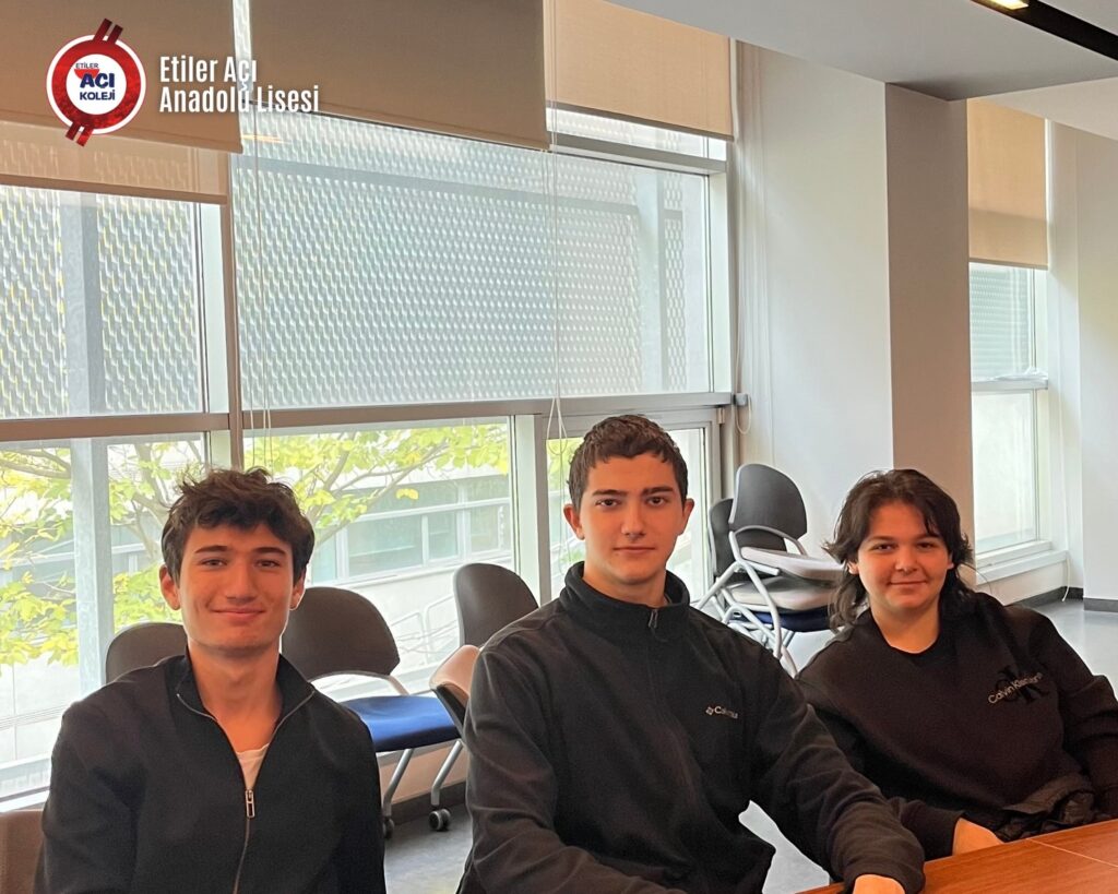 Instagram post from etileraci. This post is in position 7.