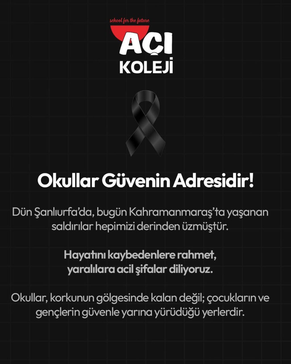 Instagram post from etileraci. This post is in position 0.