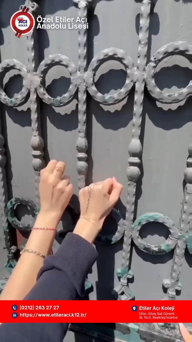 Instagram post from etileraci. This post is in position 1.