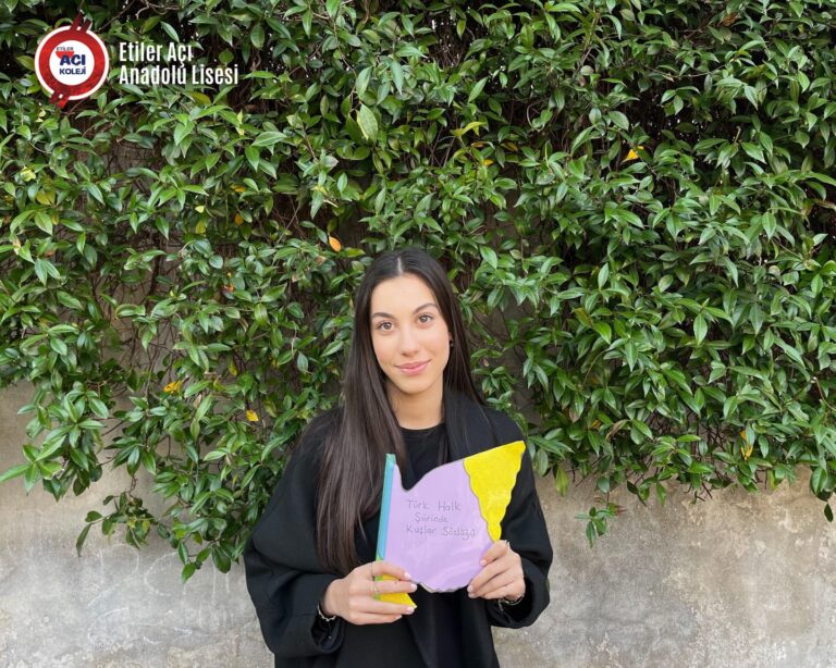 Instagram post from etileraci. This post is in position 1.